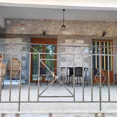 Traditional House Alepis In Areopolis Exterior foto