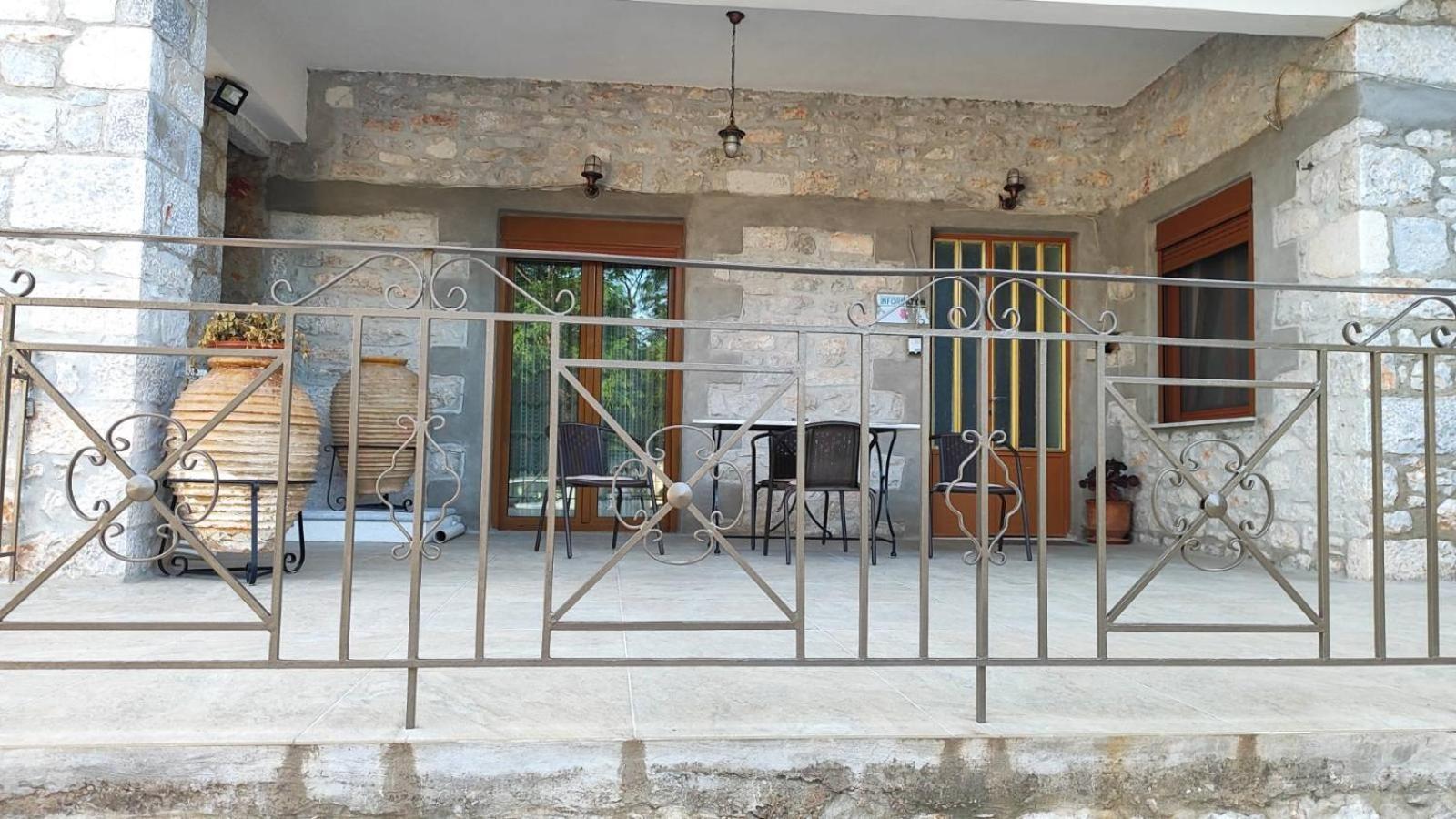 Traditional House Alepis In Areopolis Exterior foto